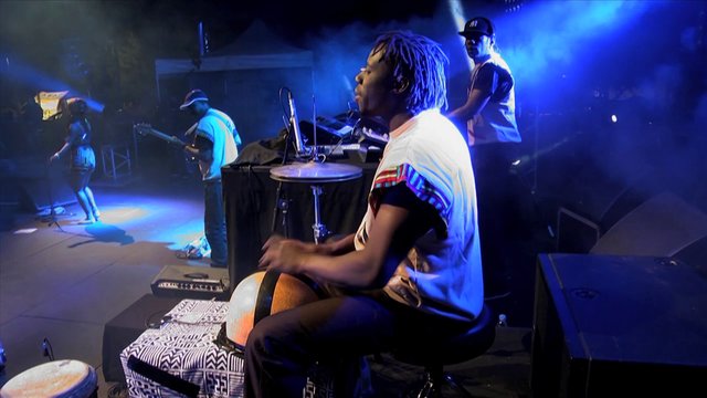 Lire la suite à propos de l’article Extrait Live@Sakifo – Salif Keita 2013